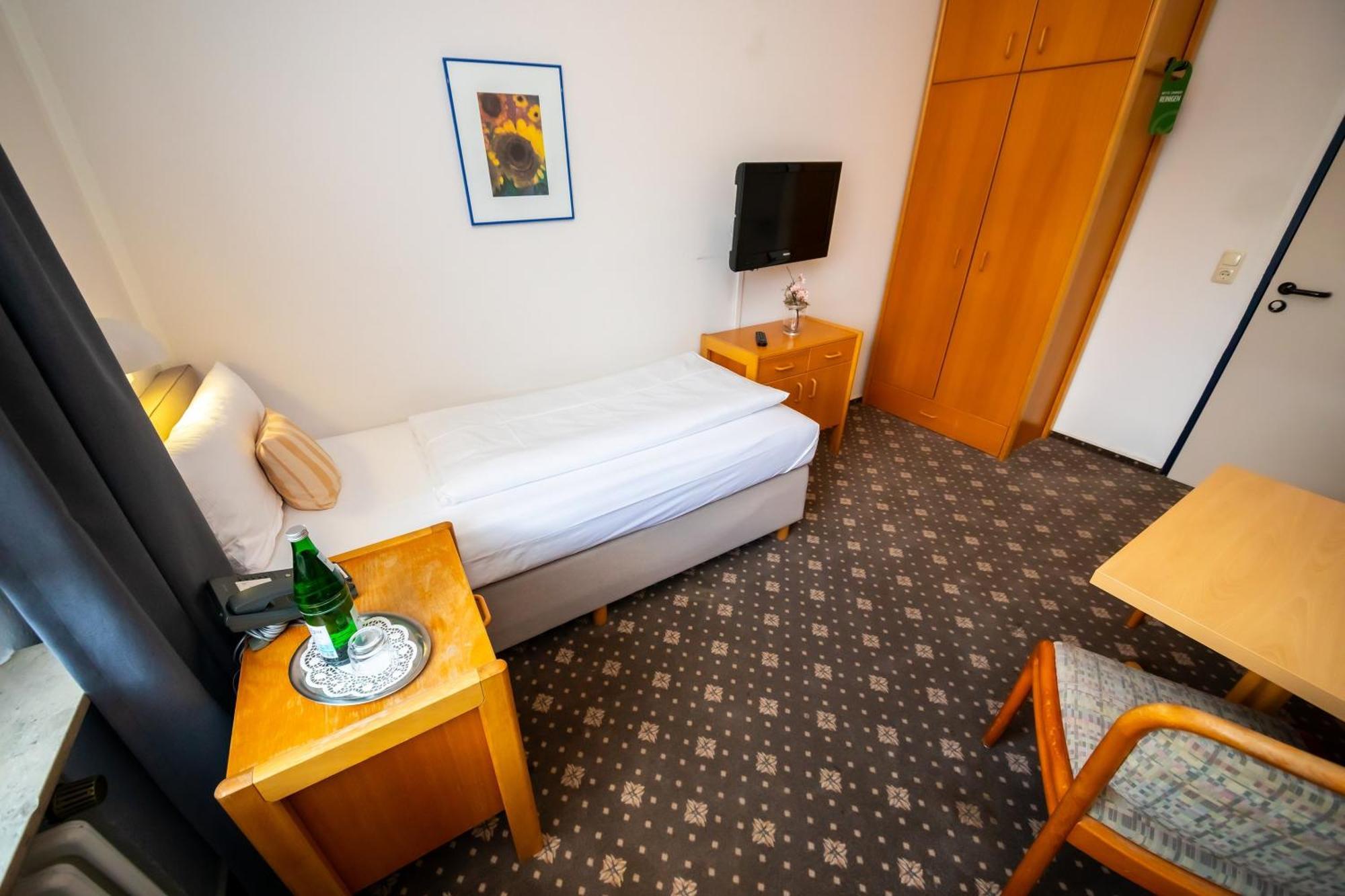 Hotel Am Park Bad Driburg Room photo
