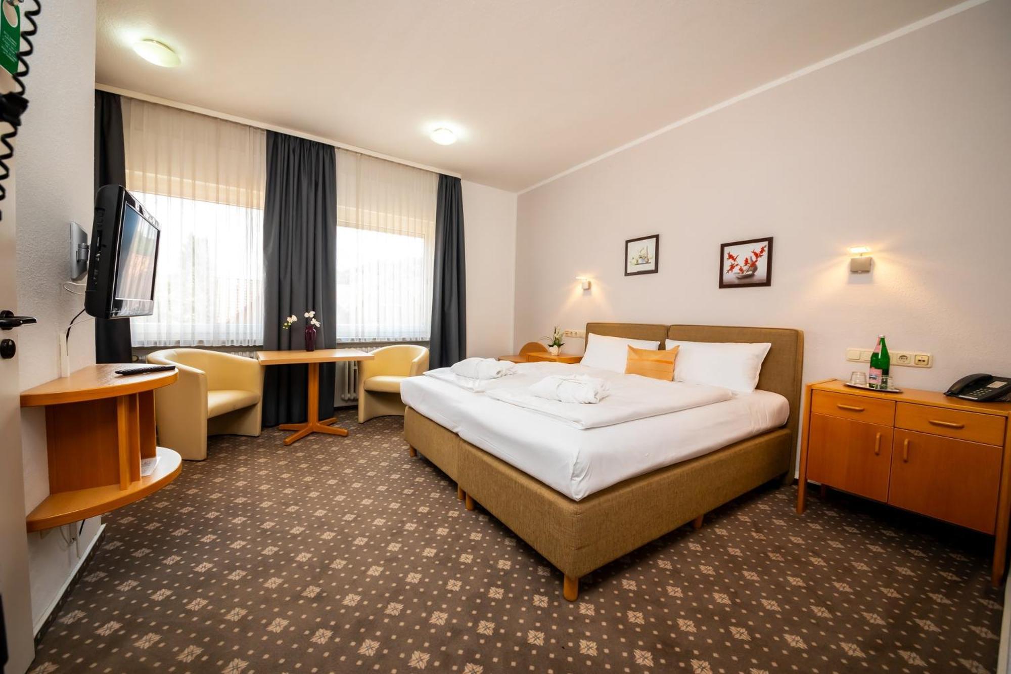 Hotel Am Park Bad Driburg Exterior photo