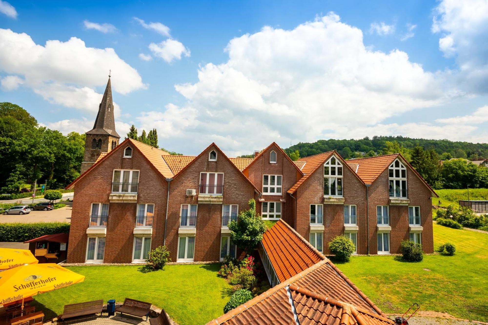 Hotel Am Park Bad Driburg Exterior photo